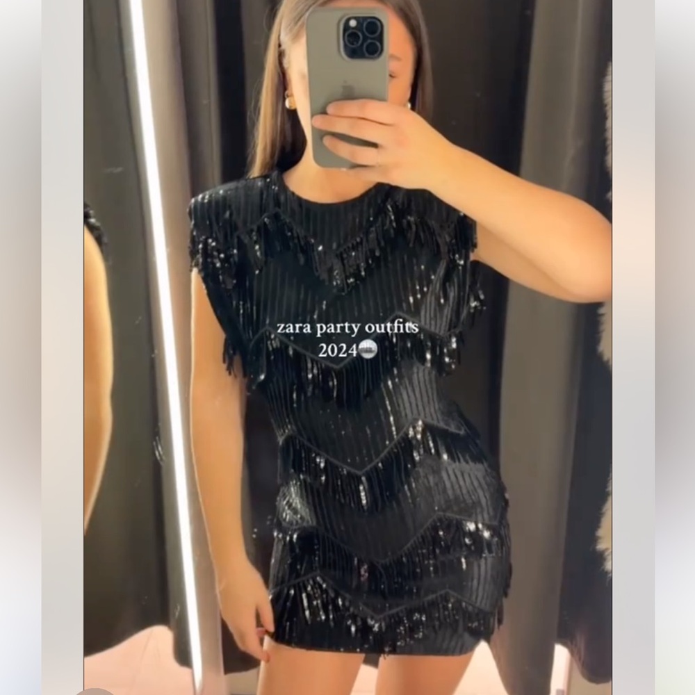 NWT ZARA  FRINGED Sequin Dress size XS AND S
🚨FIRM PRICE NO DISCOUNT - Picture 4 of 15